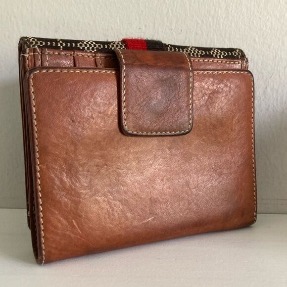 Kate Spade Canvas Vintage Wallet | Dot Noel Pattern - Picture 4 of 8